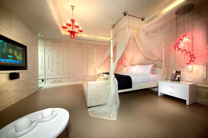 Yen Jim Boutique Motel Luodong Esterno foto